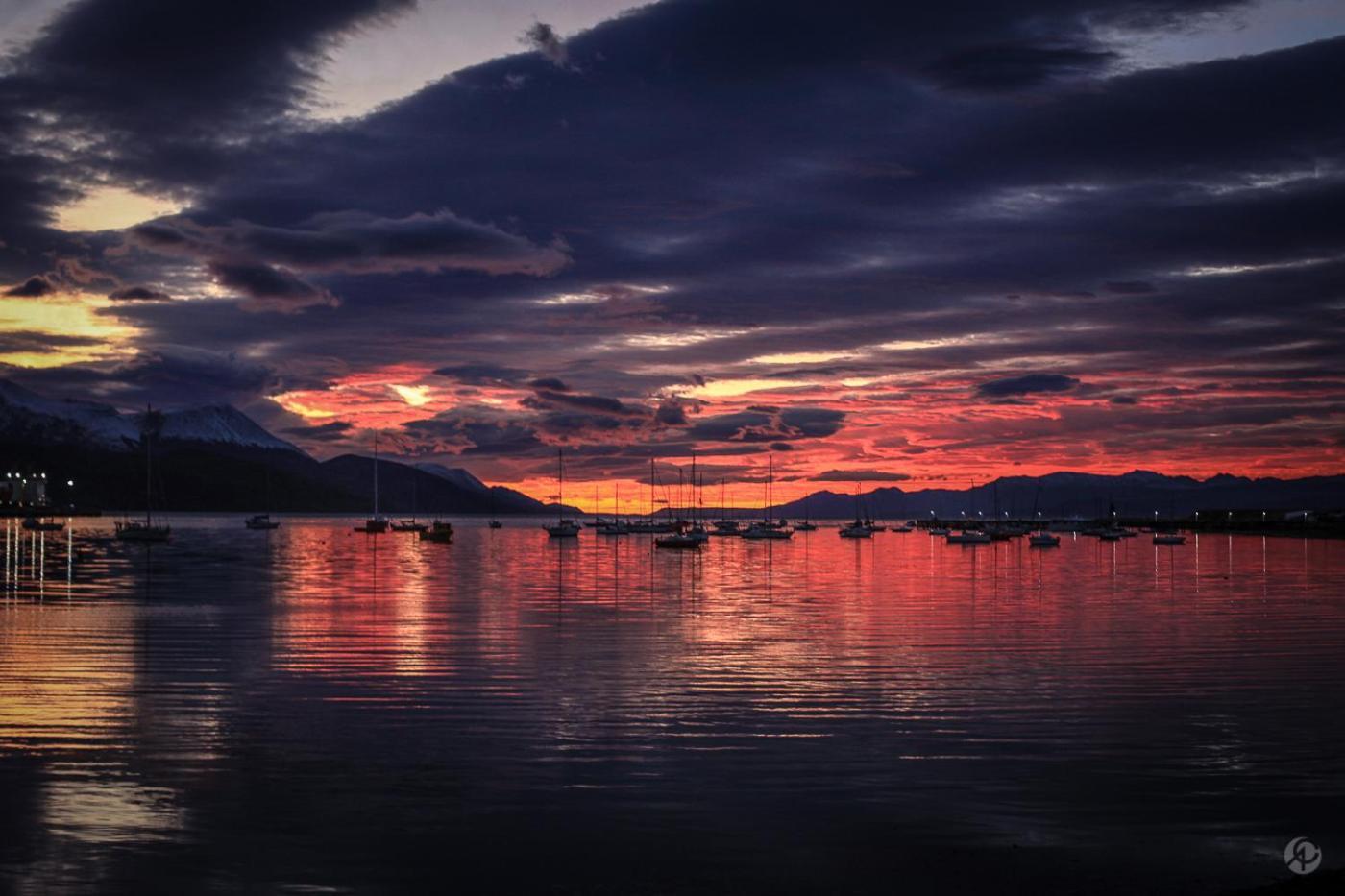 Bed and Breakfast Isla Bella Ushuaia Esterno foto